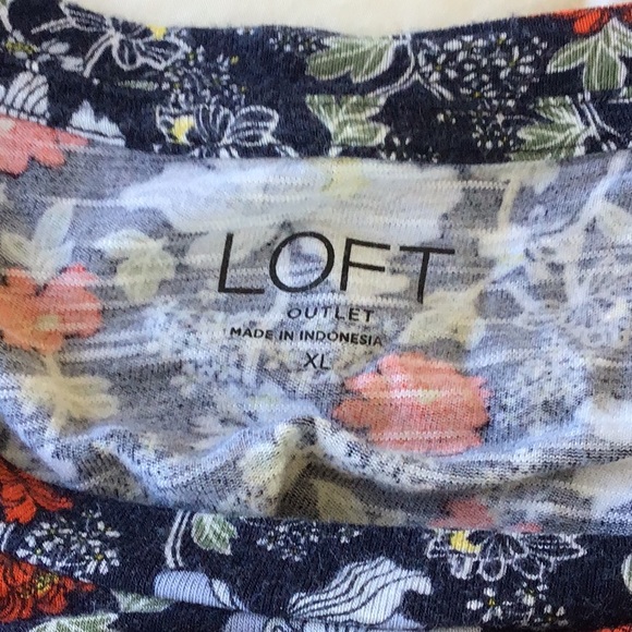 Loft Outlet Floral spring shirt - Picture 3 of 4